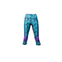 Penny multi print peacock feather Capri Leggings